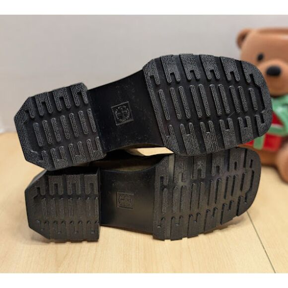 Dr. Martens Maybole Olive Buttersoft Leather Tall Chelsea Boots UK 7 NWOT - Picture 10 of 13